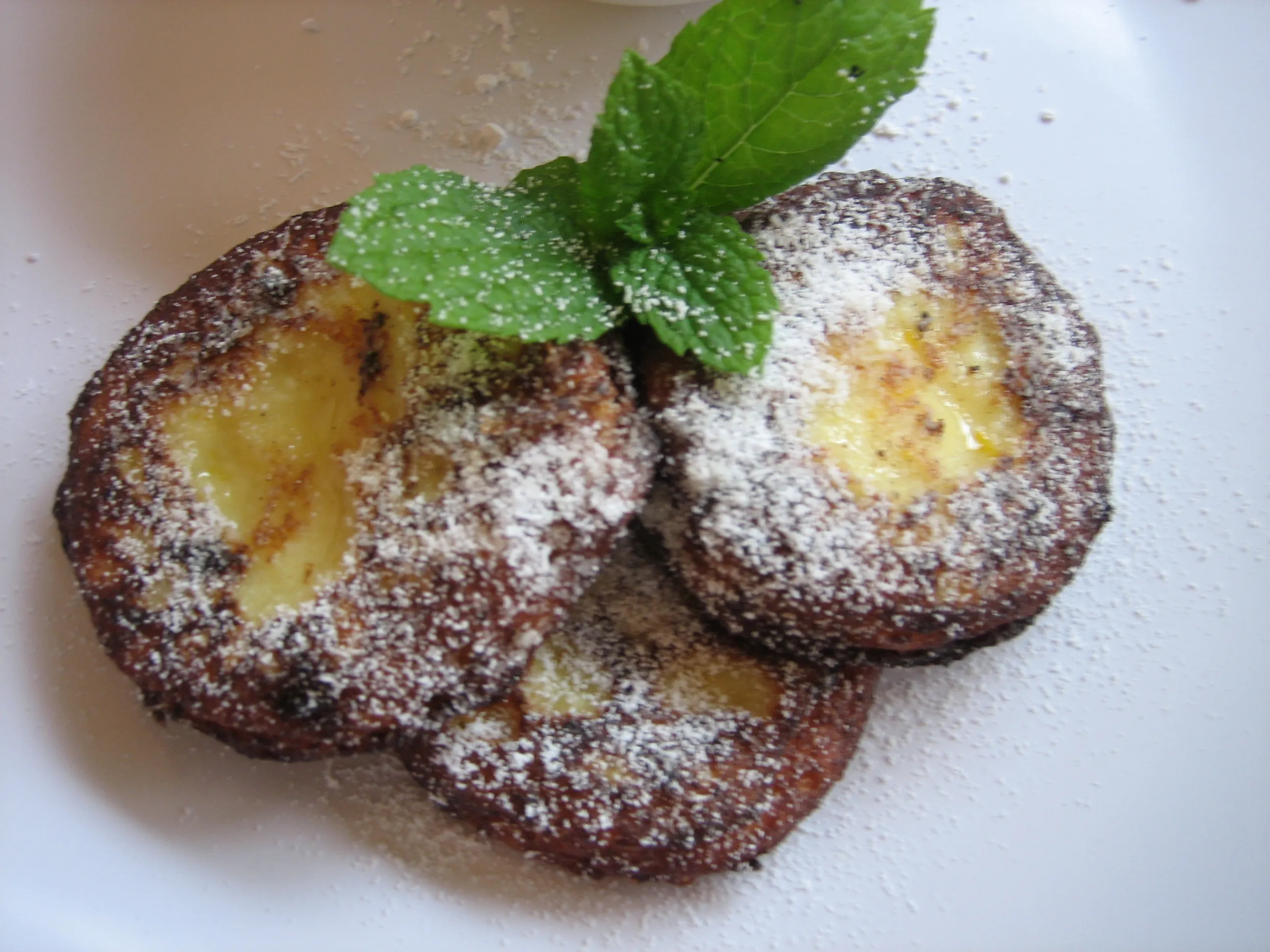 Syrniki – Russian style ricotta cheese pancakes