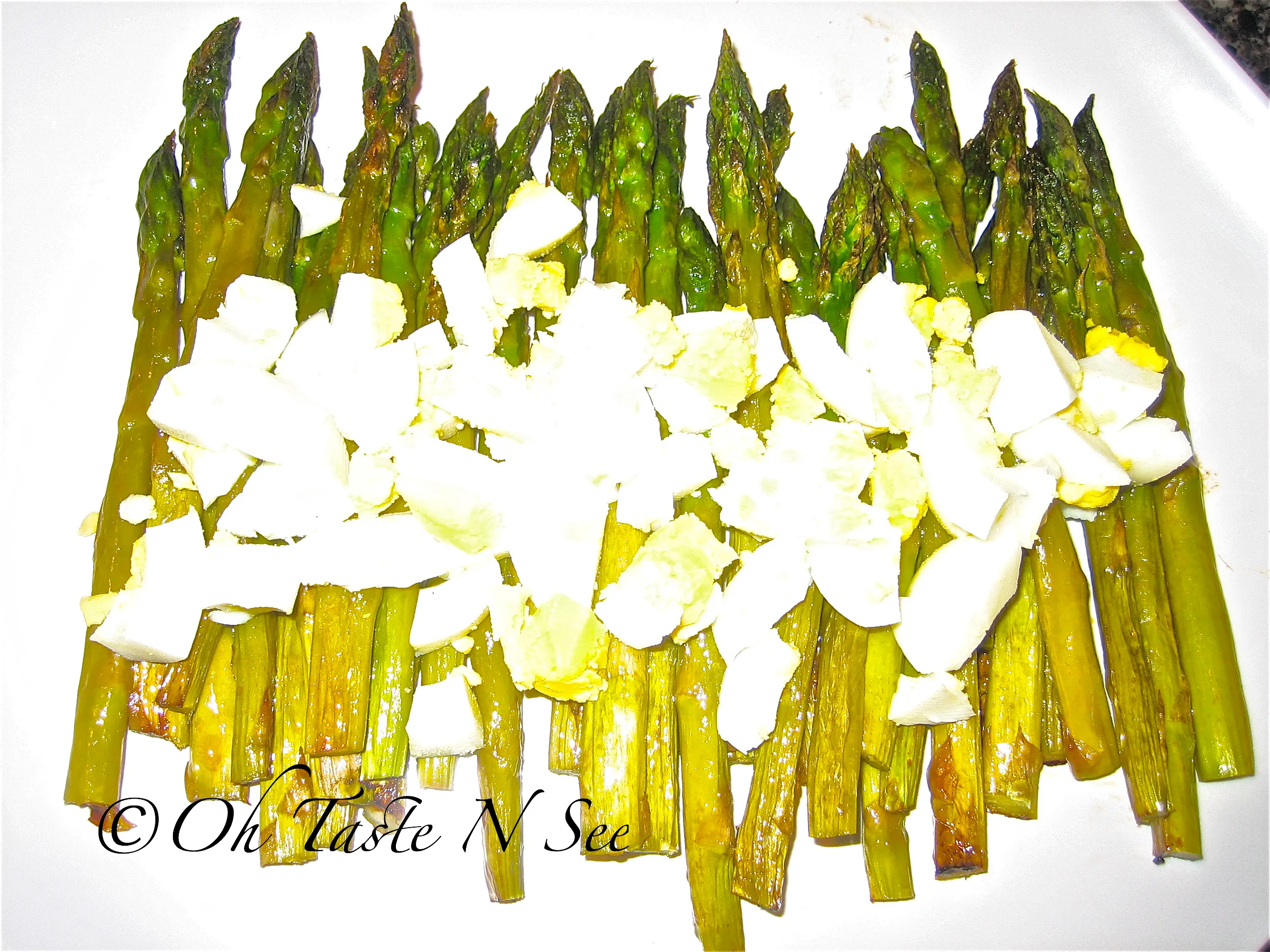Roasted Asparagus with chopped eggs