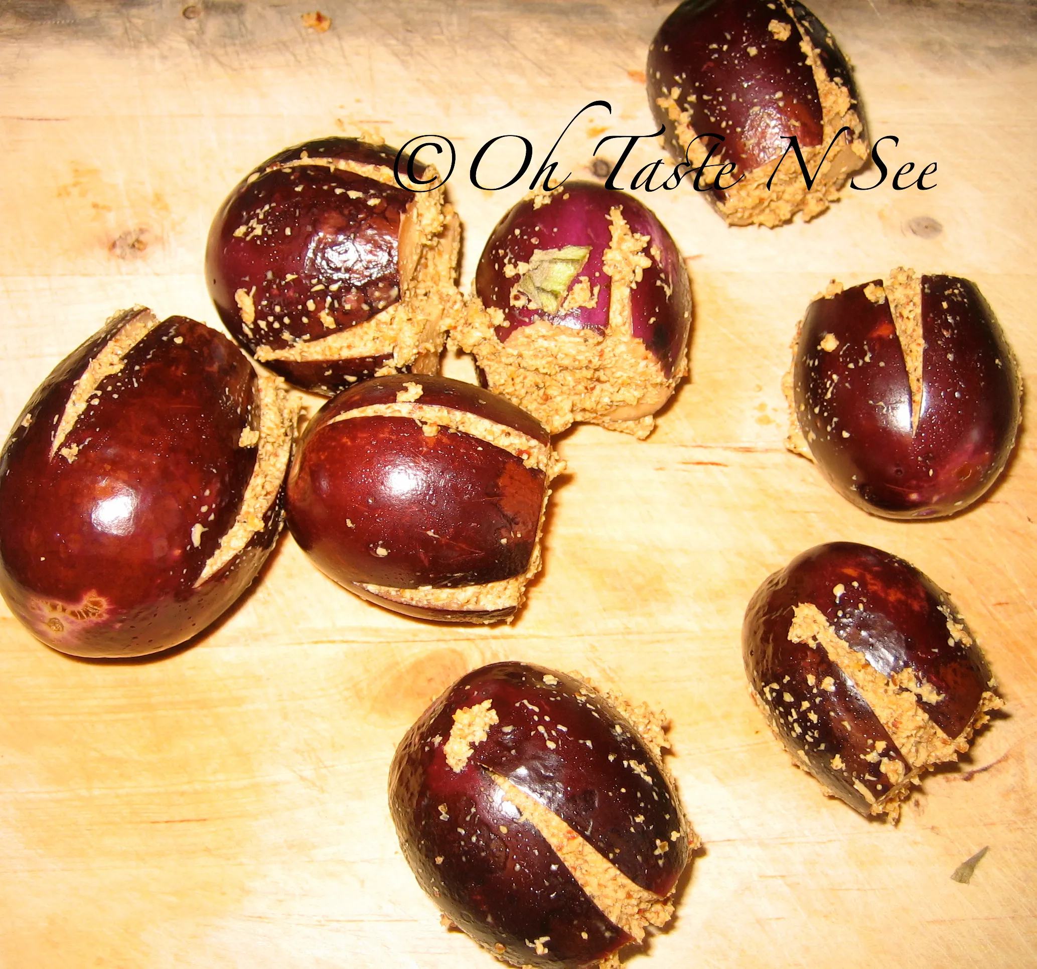 Stuffed eggplants