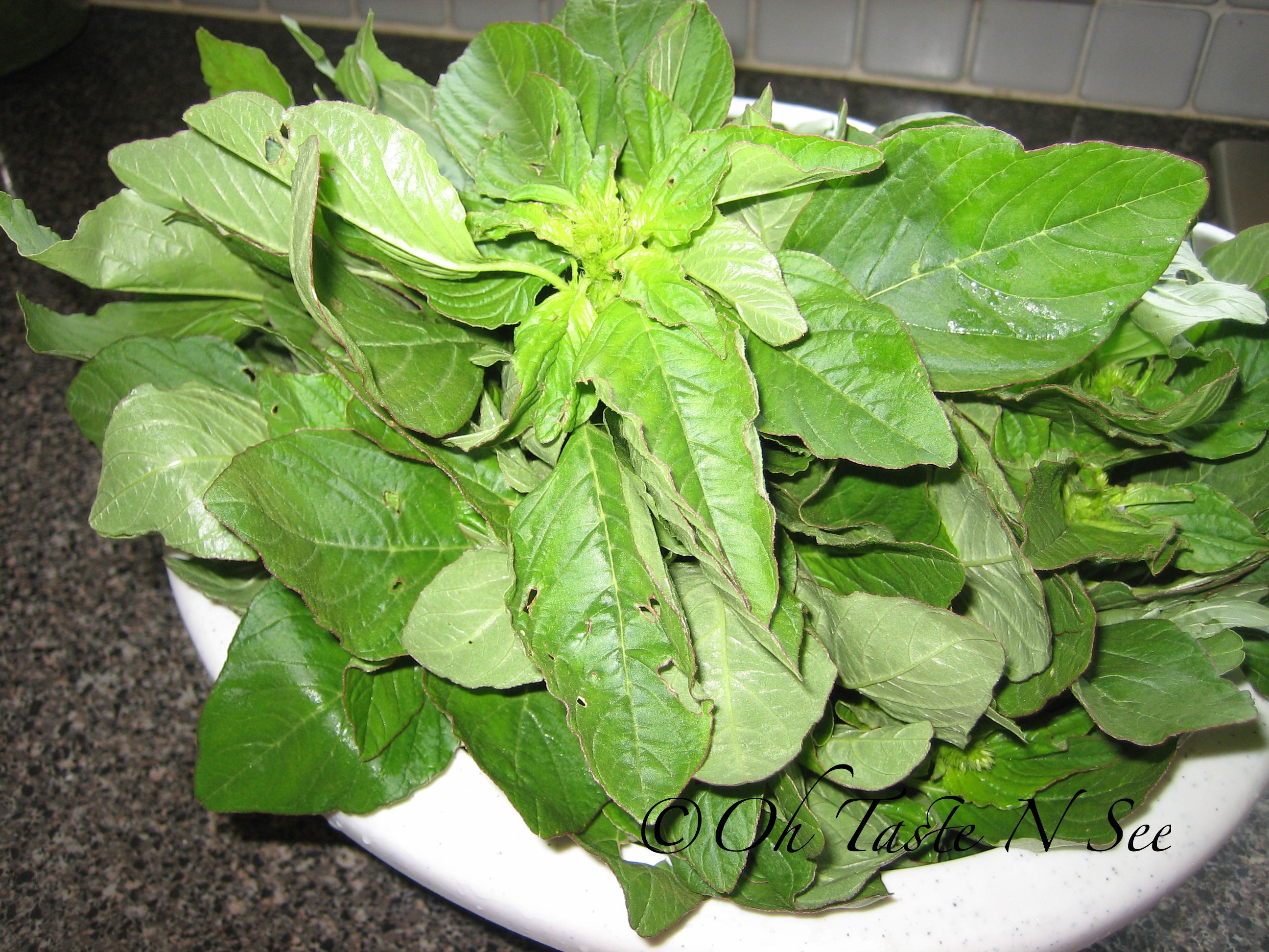 Farmers Market Find: Wild Spinach Stir Fry (AraiKeerai Poriyal)