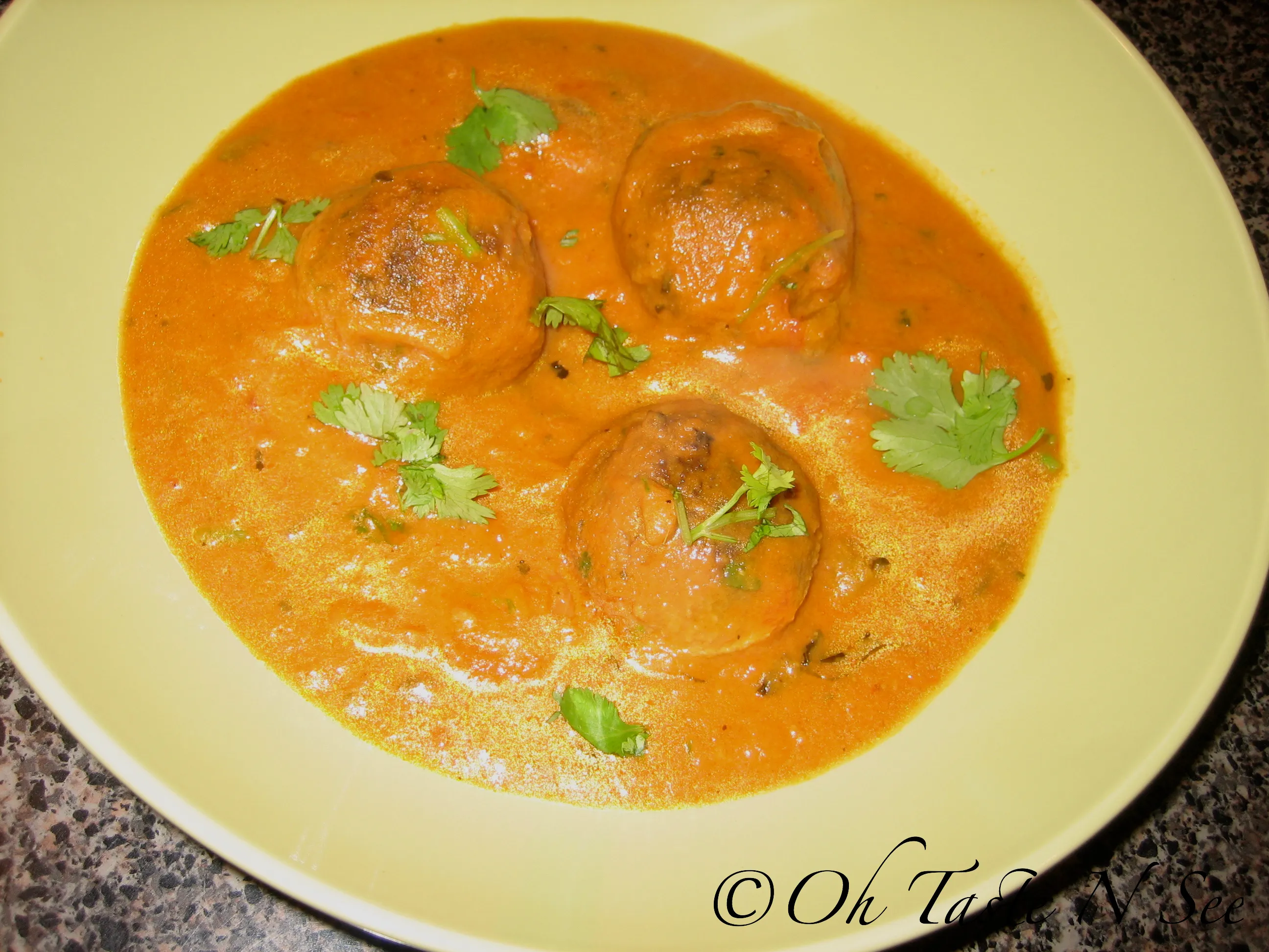 Baked Tofu Bread Kofta Curry
