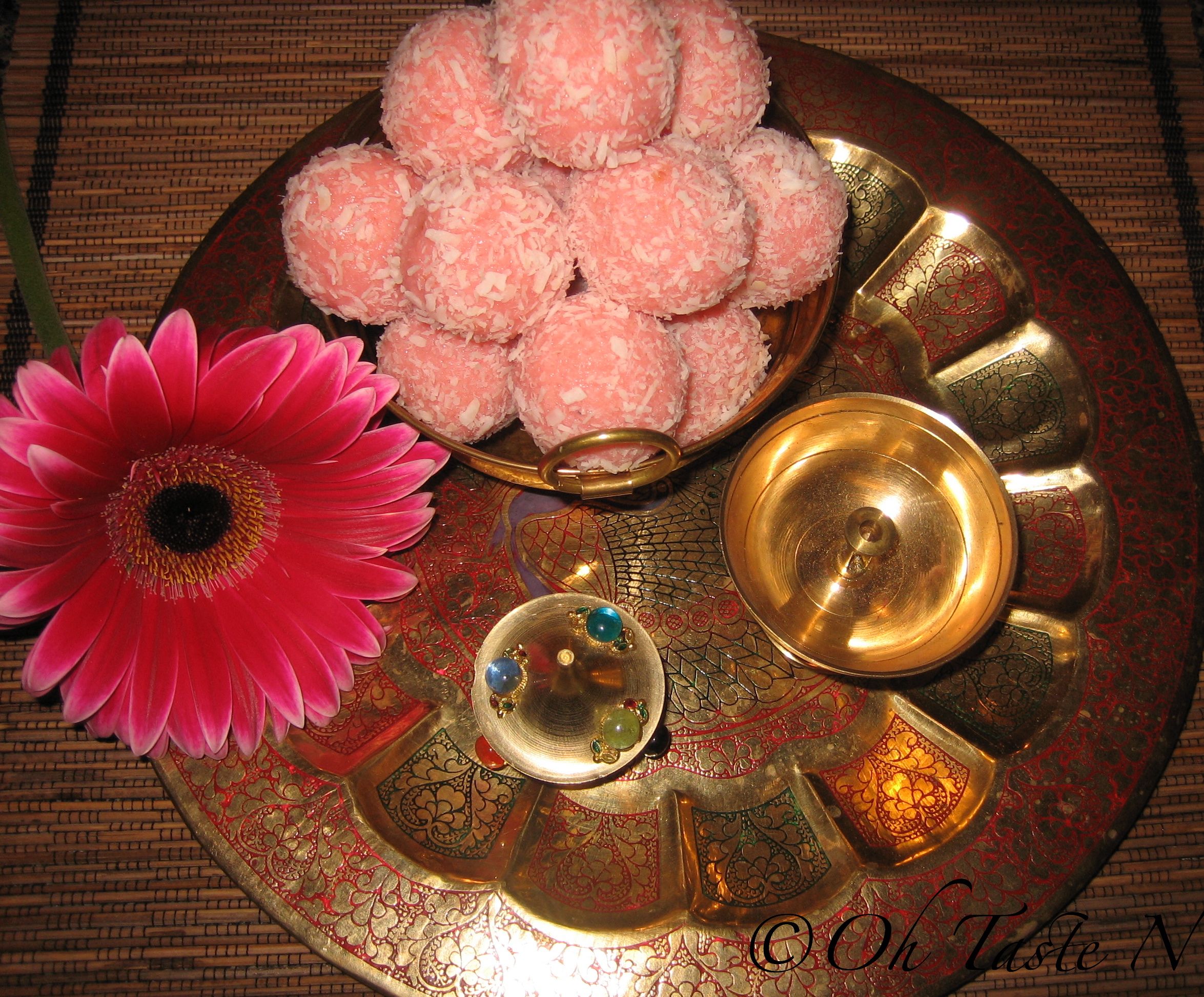 Pretty in Pink..Coconut Ladoo