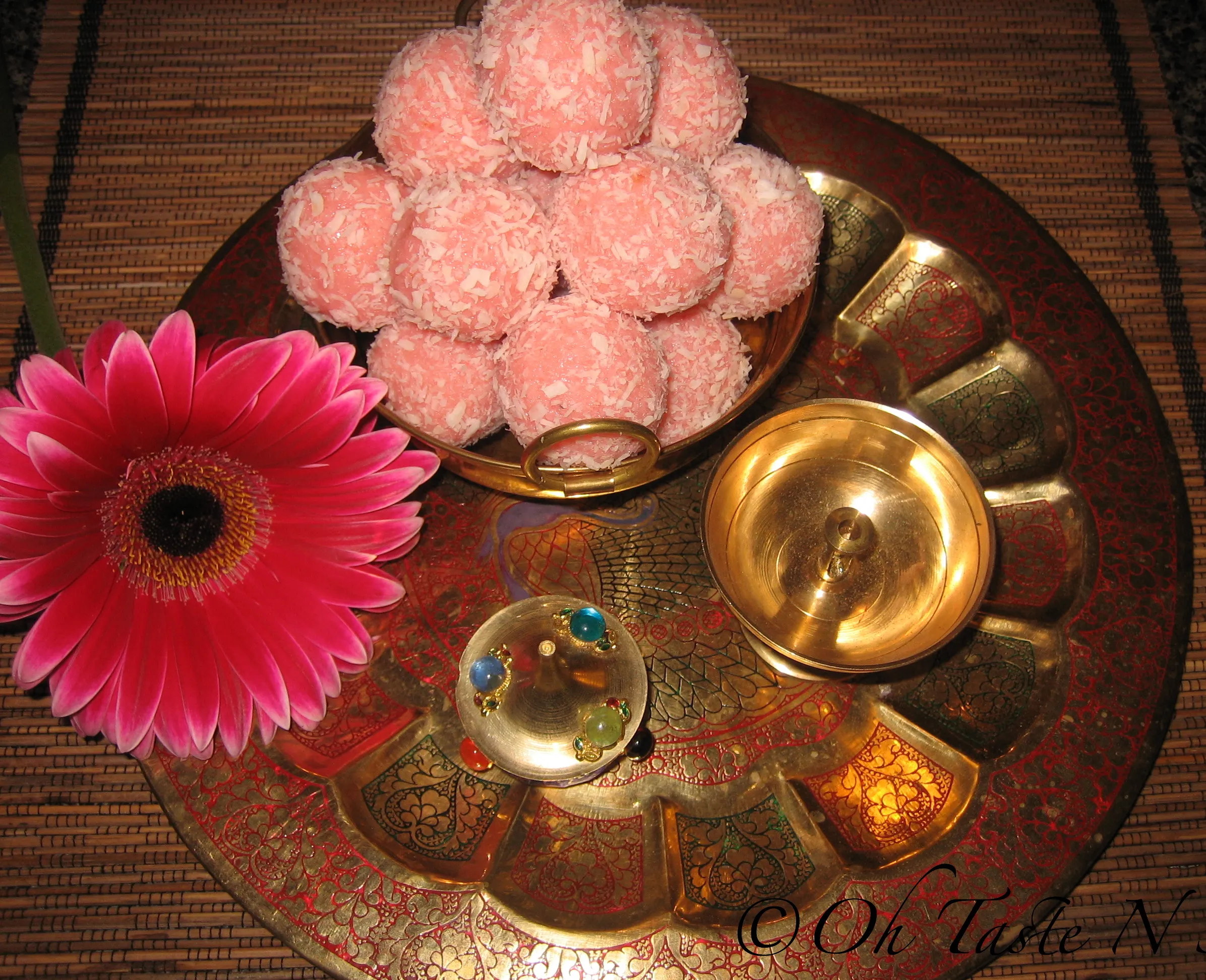 Coconut Ladoo 2