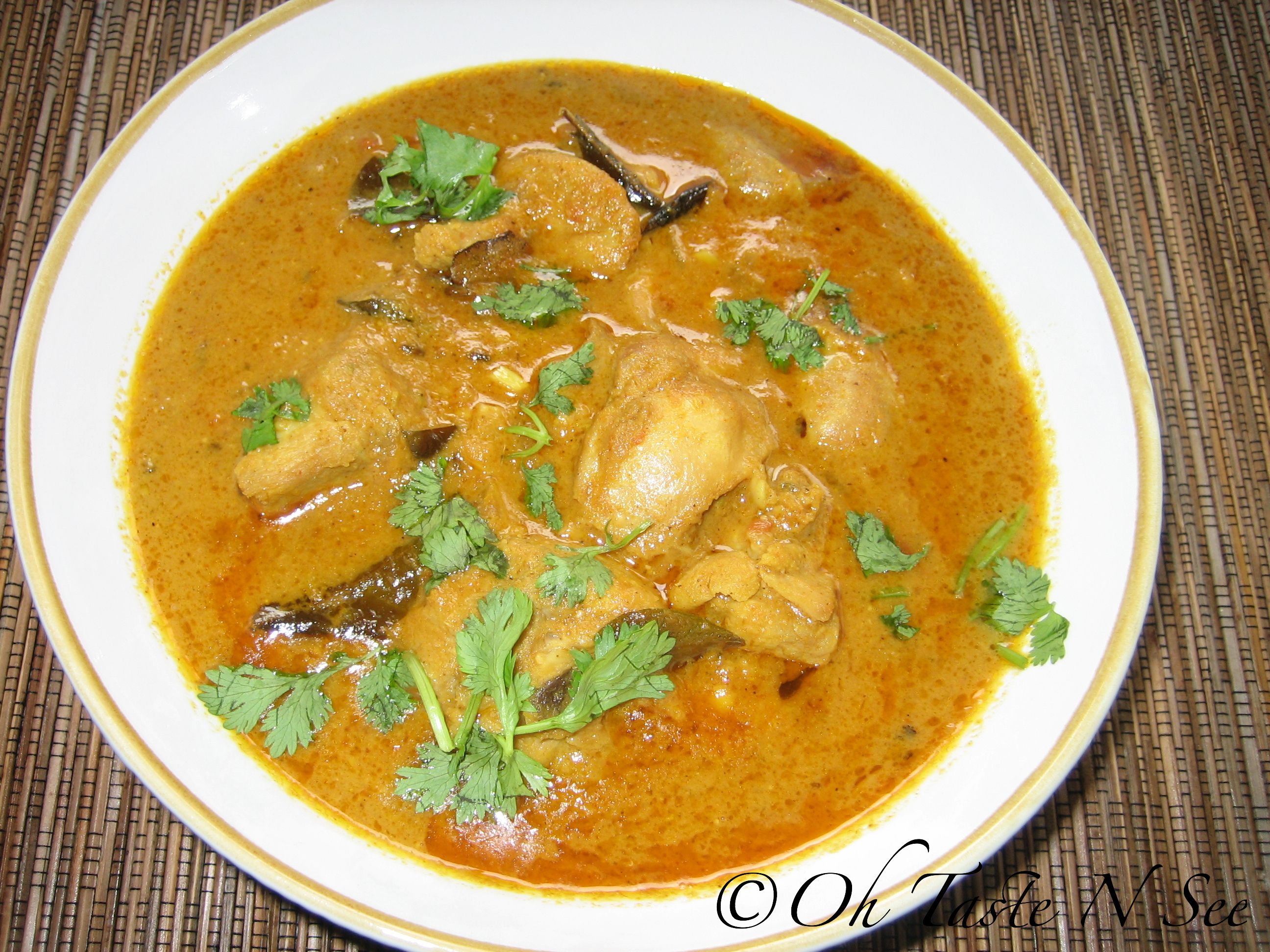 Chettinad Chicken Kuzhambu