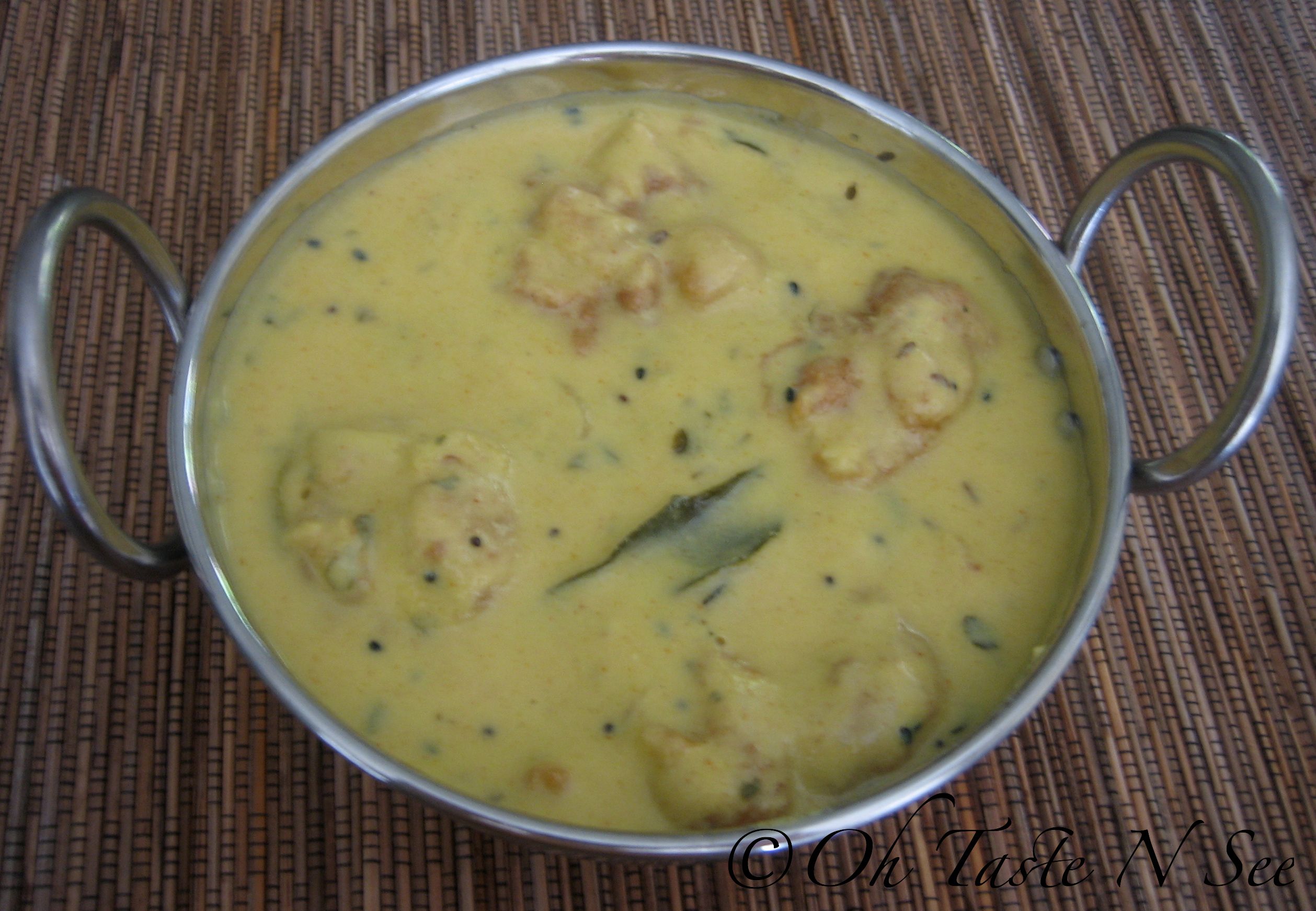 Punjabi Kadhi Pakora/Kadi Pakodi/Punjabi style buttermilk curry with dumplings