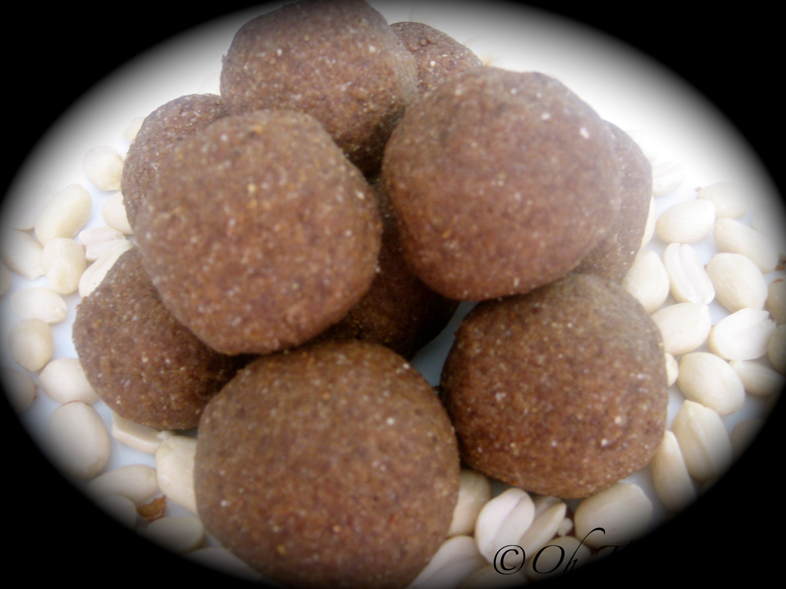 Flax Peanut Ladoo