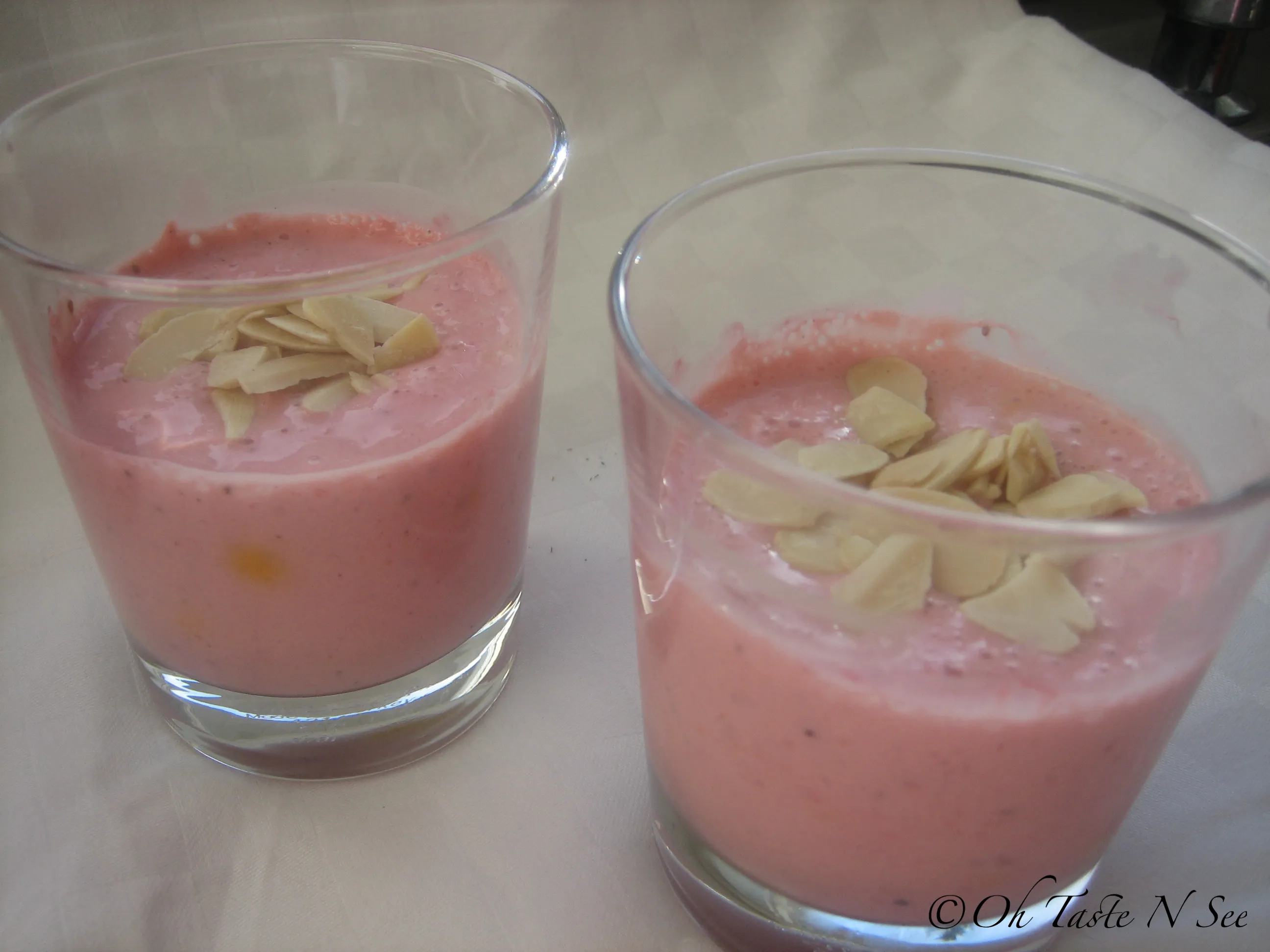 Strawberry Shrikhand 2