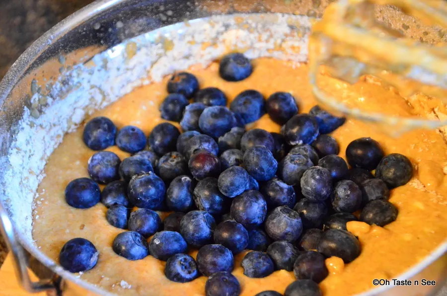 spelt blueberry muffins 3