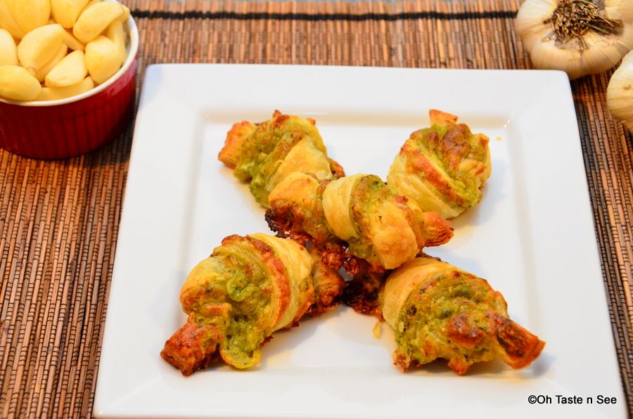Puff Pastry Garlic Knots
