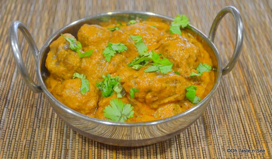 Slow cooker Dum Aloo/Crock Pot Dum Aloo | Slow Cooker Indian recipes
