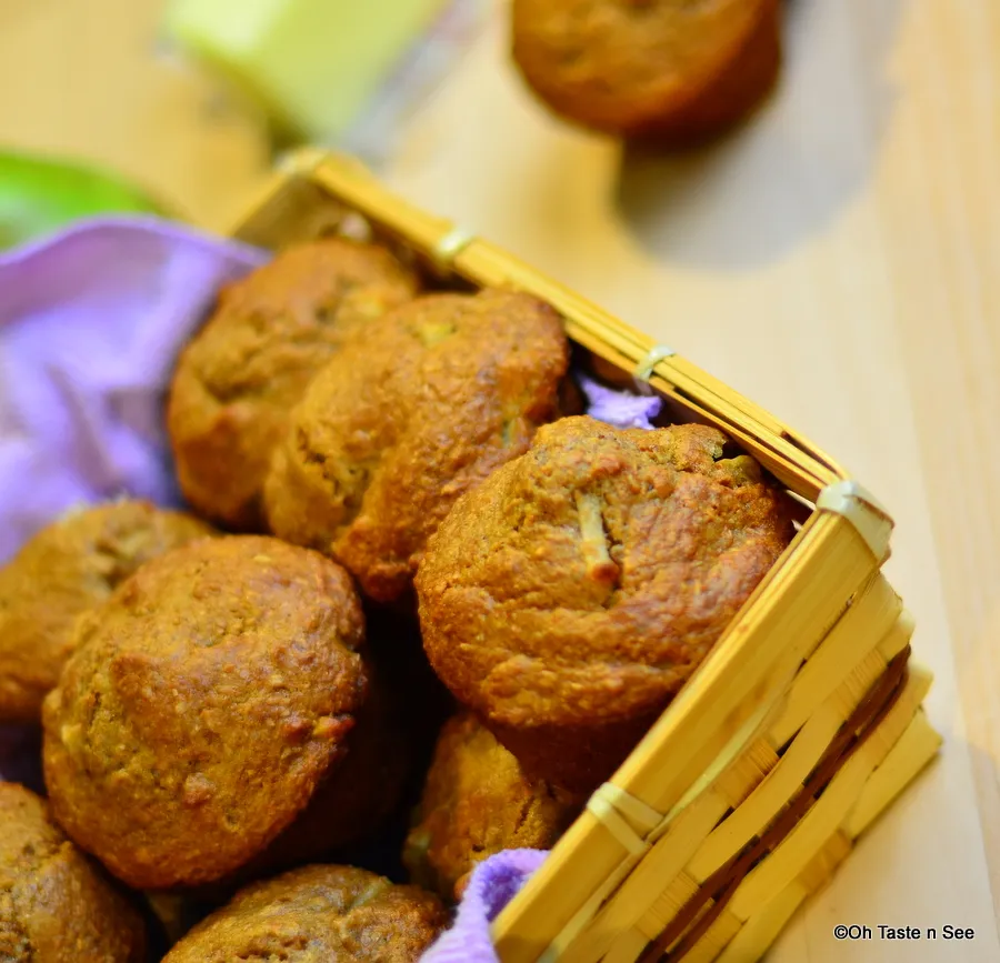pear bran muffin 4