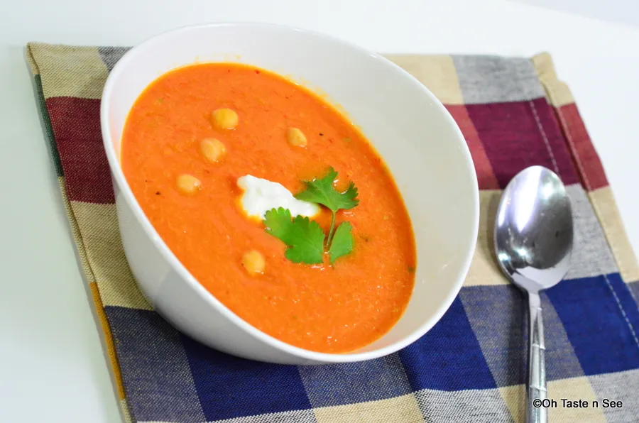 Roasted red pepper and chickpea soup 5