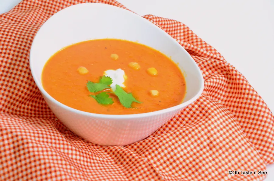Roasted red pepper and chickpea soup 4