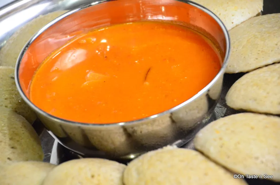 spicy red pepper kulambu 1