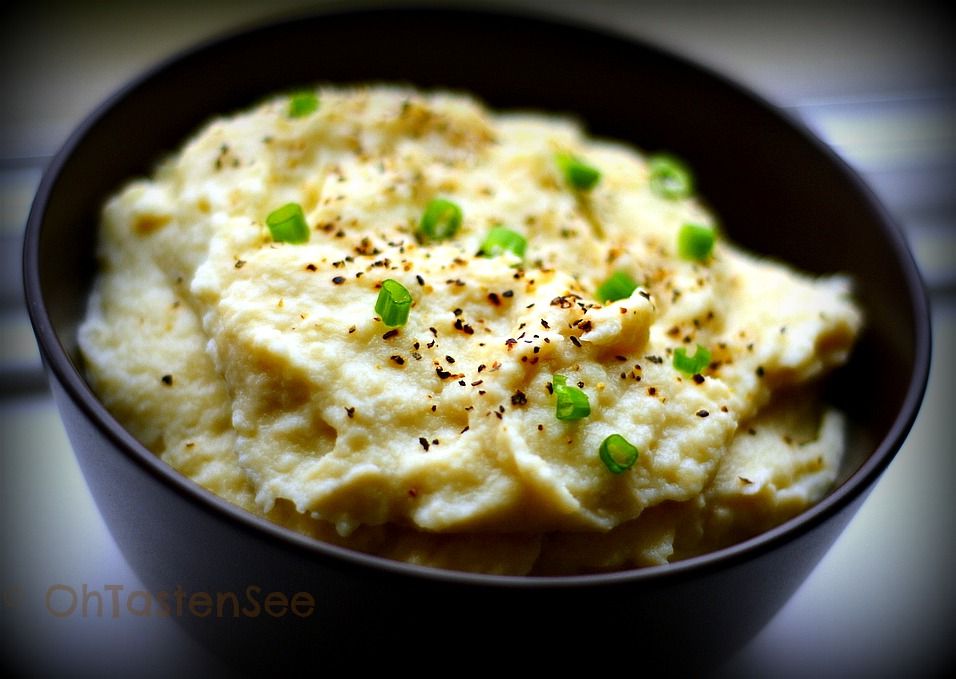 Garlic Mashed Caulfilower/Mashed 'Faux'tatoes