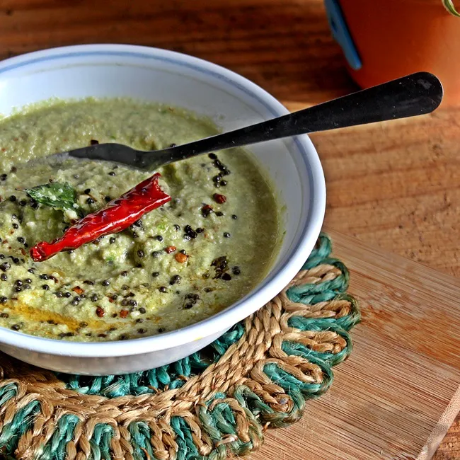 Green Tomato and Peanut Chutney_med