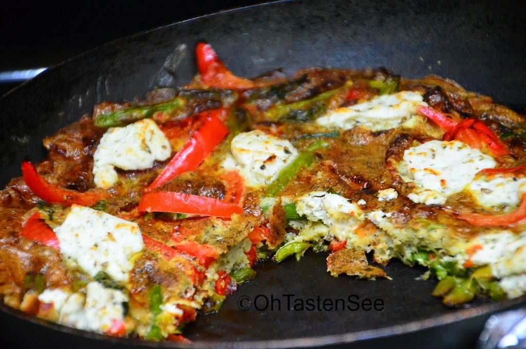 Vegetarian South Beach Diet Phase One recipe of the Month: Asparagus, Red Pepper and Goat Cheese Frittata